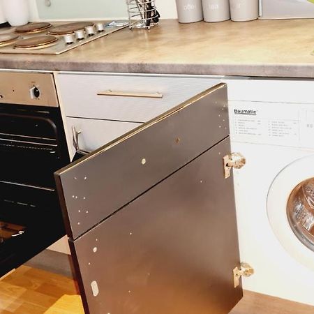 Exquisite One Bedroom Apartment In The Heart Of Sheffield City Centre Esterno foto