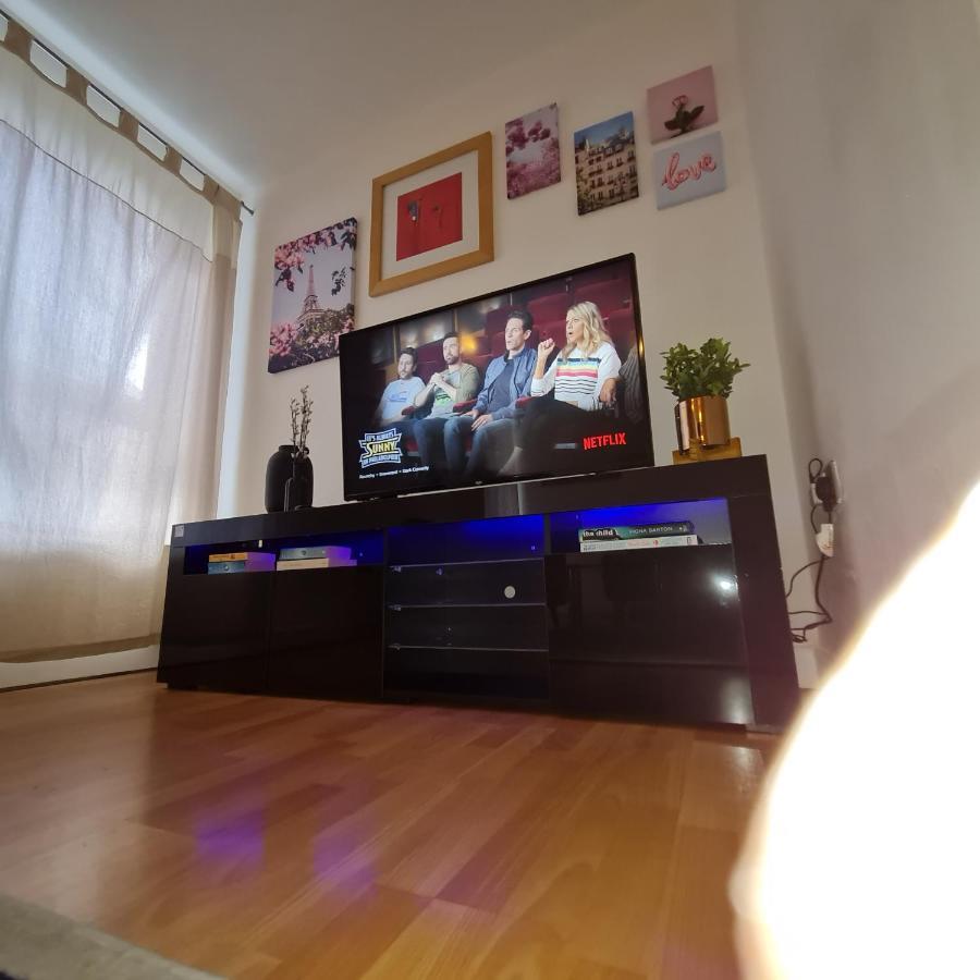 Exquisite One Bedroom Apartment In The Heart Of Sheffield City Centre Esterno foto
